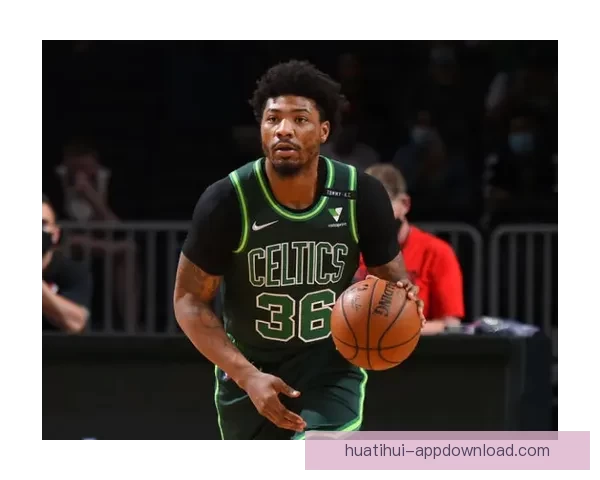 老鹰34分大胜篮网 杰伦历史第4人克洛尼被驱逐麦科勒姆25分7助